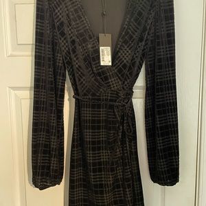 Gianni Bini Houndstooth Velvet Wrap Dress XS